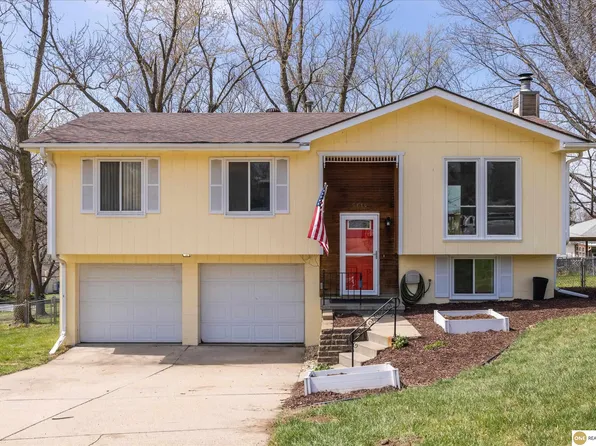 5614 N 80th St, Omaha, NE 68134