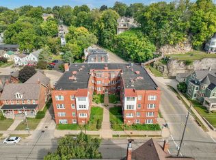 201 W. 17th Street, Dubuque, IA 52001