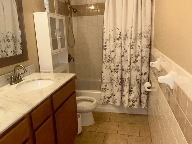 1633 City View Dr — Photo 10