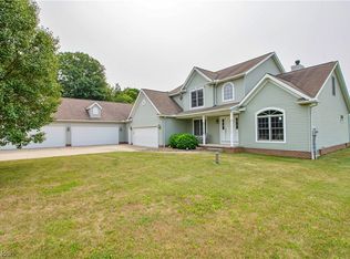 11700 Genet Dr, Doylestown, OH 44230