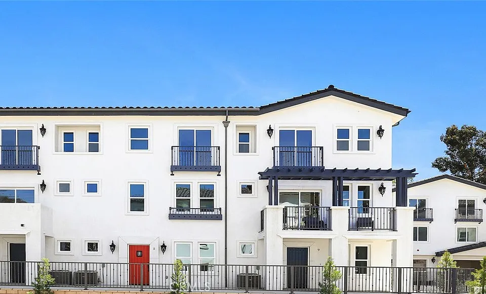 5 Sahalee Way