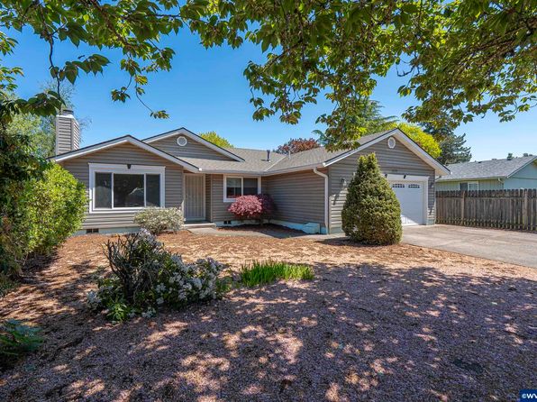 5270 Faircrest Ct SE, Salem, OR 97306