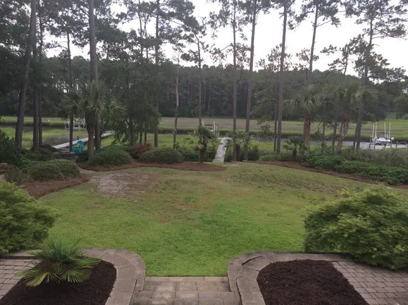 6481 Walden Pond Ln SE, Southport, NC 28461