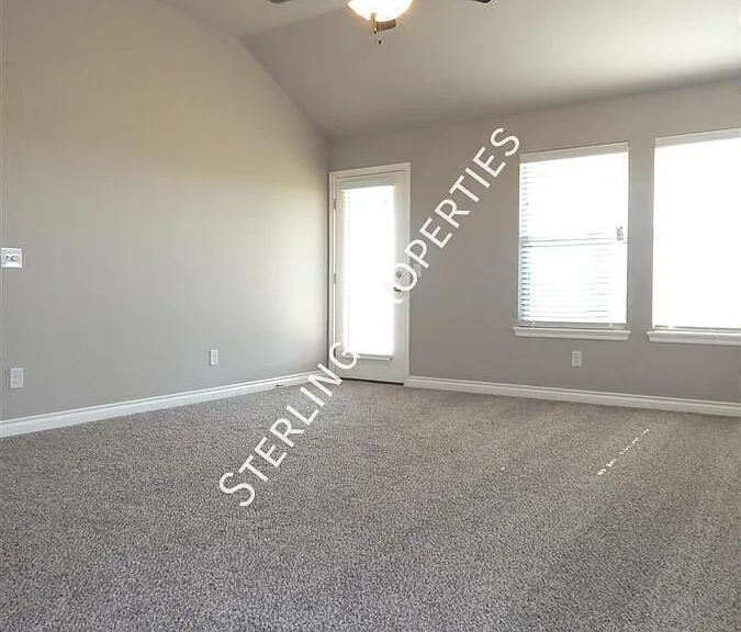 15512 Caney Dr — Photo 20