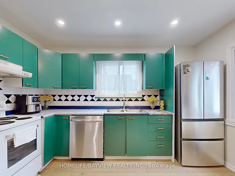 313 Andrew St — Photo 11