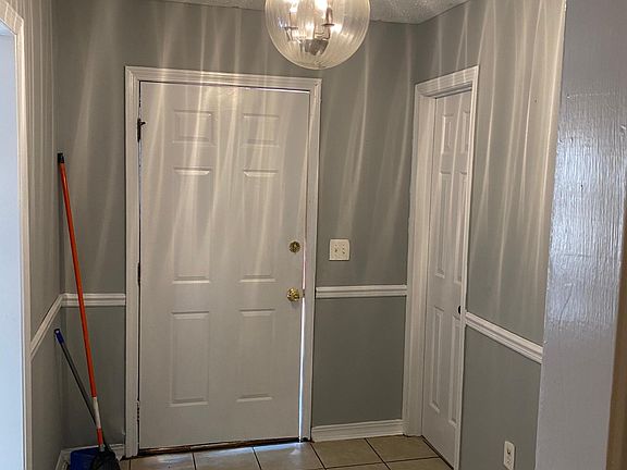 4th image of 360 Brookwood Lake Pl