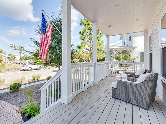 3rd image of 50 Salamander Cir
