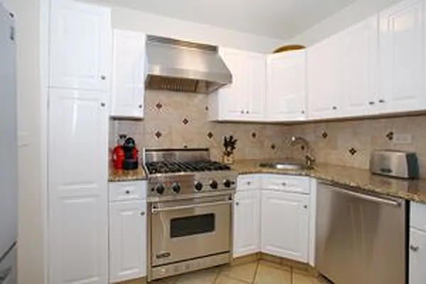 Sold by Douglas Elliman | media 9