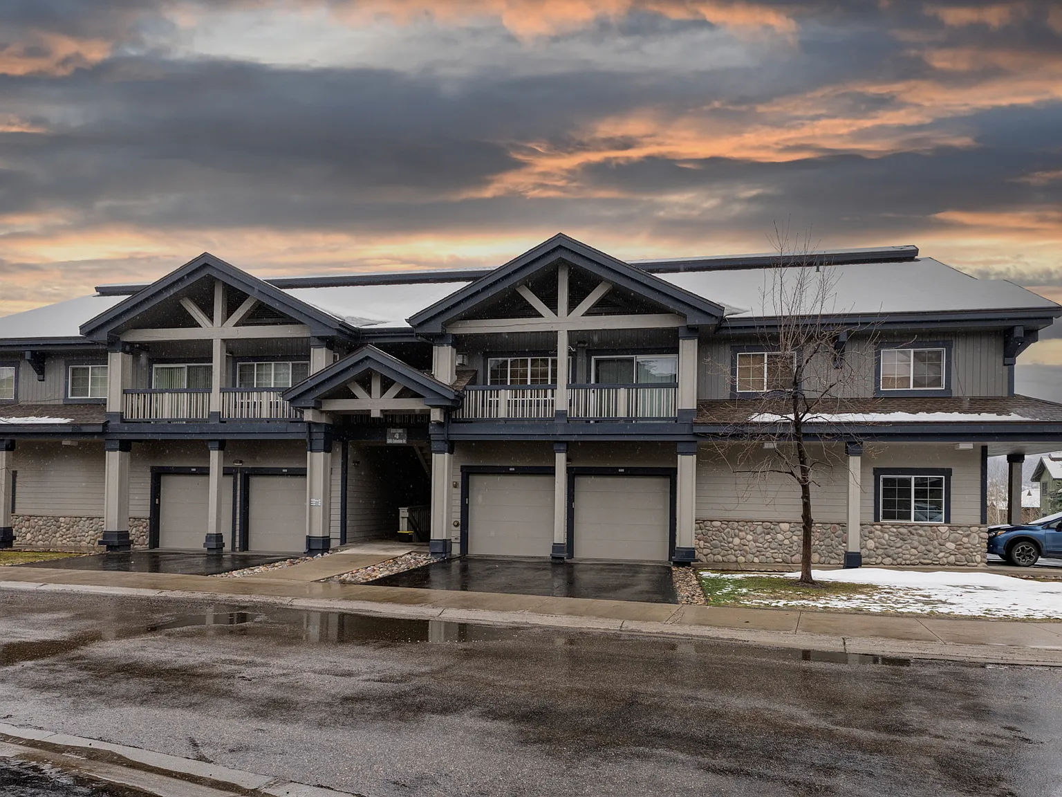 3 bed, 1097 sqft, $3,500 — Photo 4