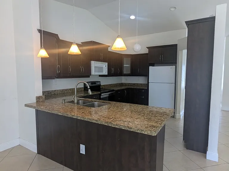 12335 SW 193rd St — Photo 5