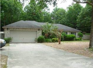 4852 E Spencer Field Rd, Pace, FL 32571