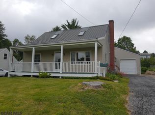 207 N Main St, Pleasant Gap, PA 16823