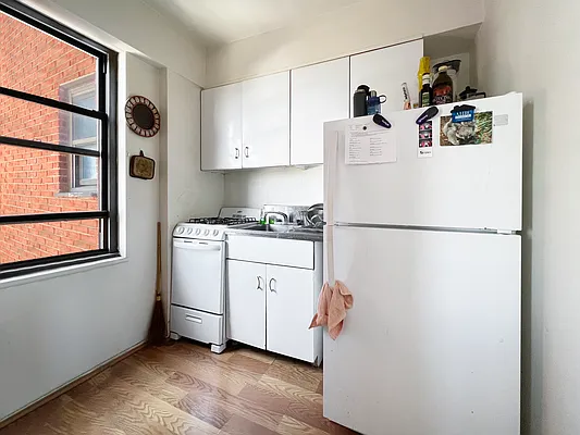 Rented by Compass | media 3