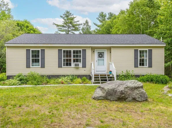41 Daffodil Lane, Cumberland, ME 04021