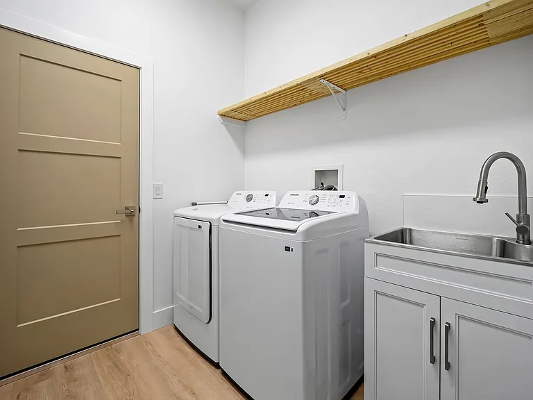 Laundry Room Cabinet