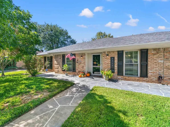 5311 Spring Creek Dr, Tyler, TX 75703