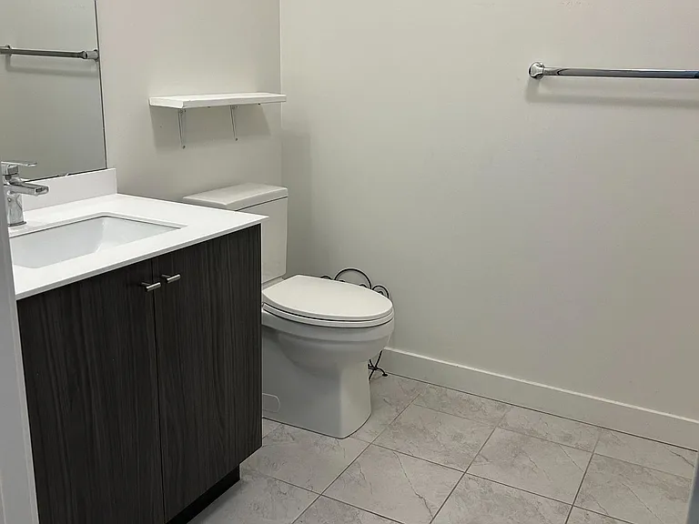 210 Sabina Dr #403 — Photo 6