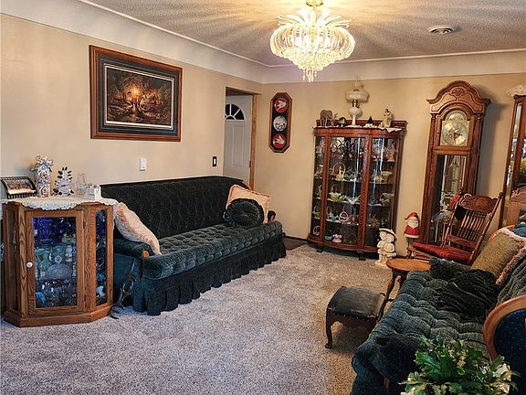 2nd image of 509 Fairview Dr