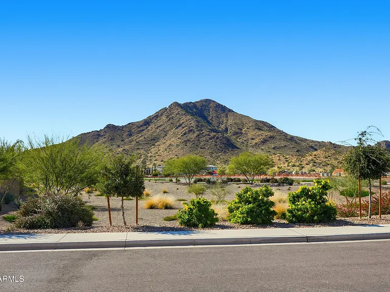 4650 W Gilbert Ct — Photo 27
