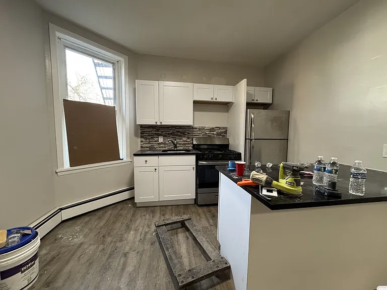 174 Ocean Ave #8 — Photo 1