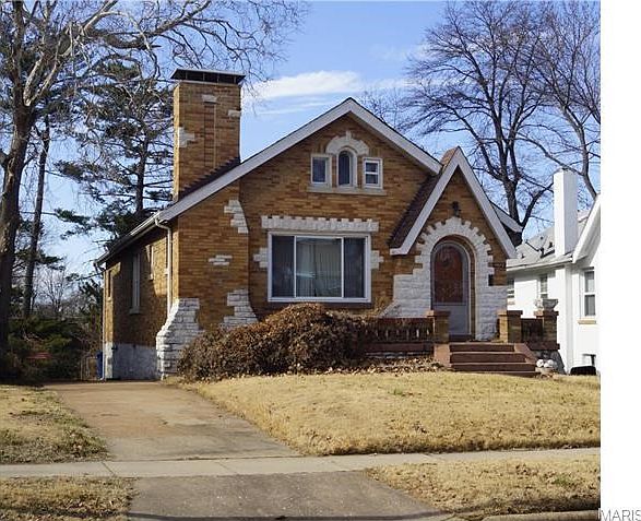 Welcome to 7573 Hiawatha Avenue!
