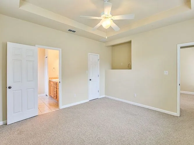 5512 Hampton Woods Way — Photo 13