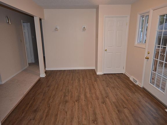 5th image of 3089 Forest Park Blvd