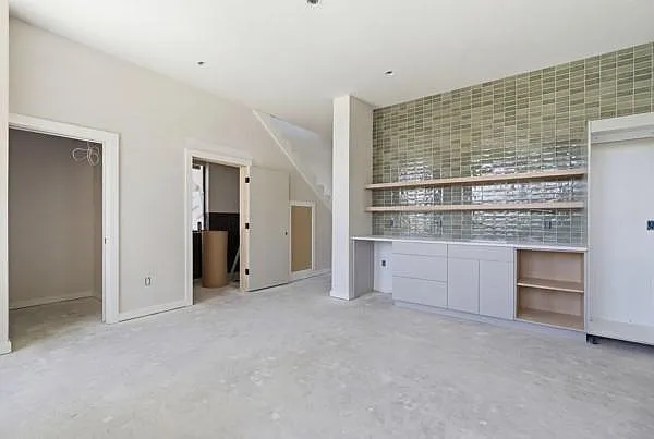 1403 Barton Hills Dr #2 — Photo 33
