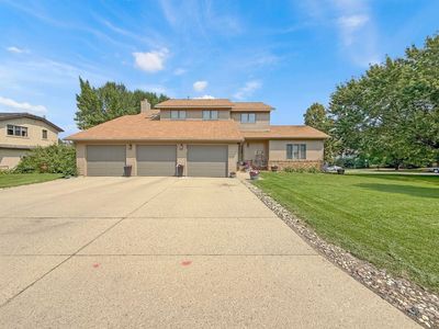 1200 14th Ave SW, Minot, ND, 58701