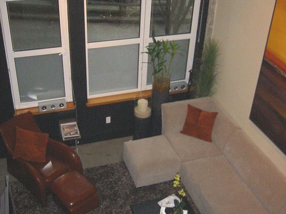 5th image of 2440 Western Ave APT 215