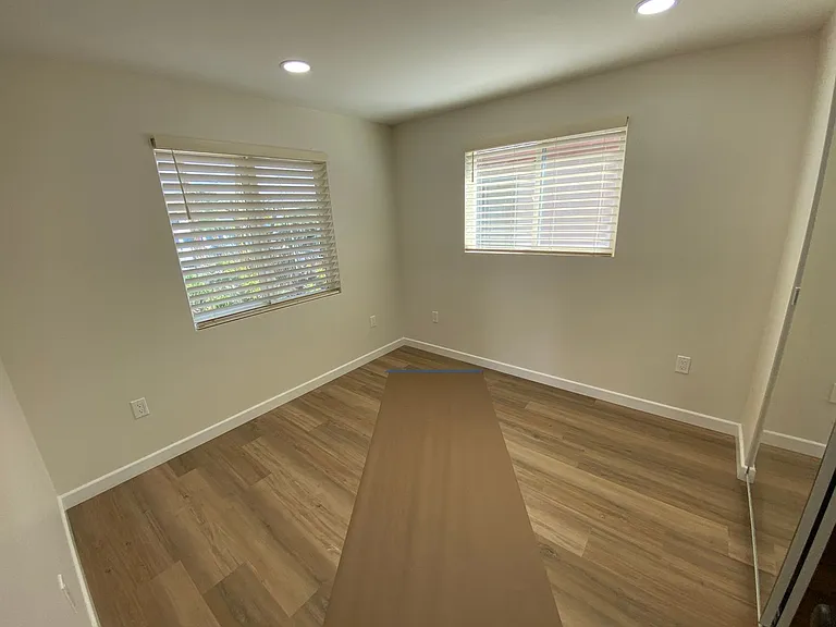 2764 Wilma St — Photo 7