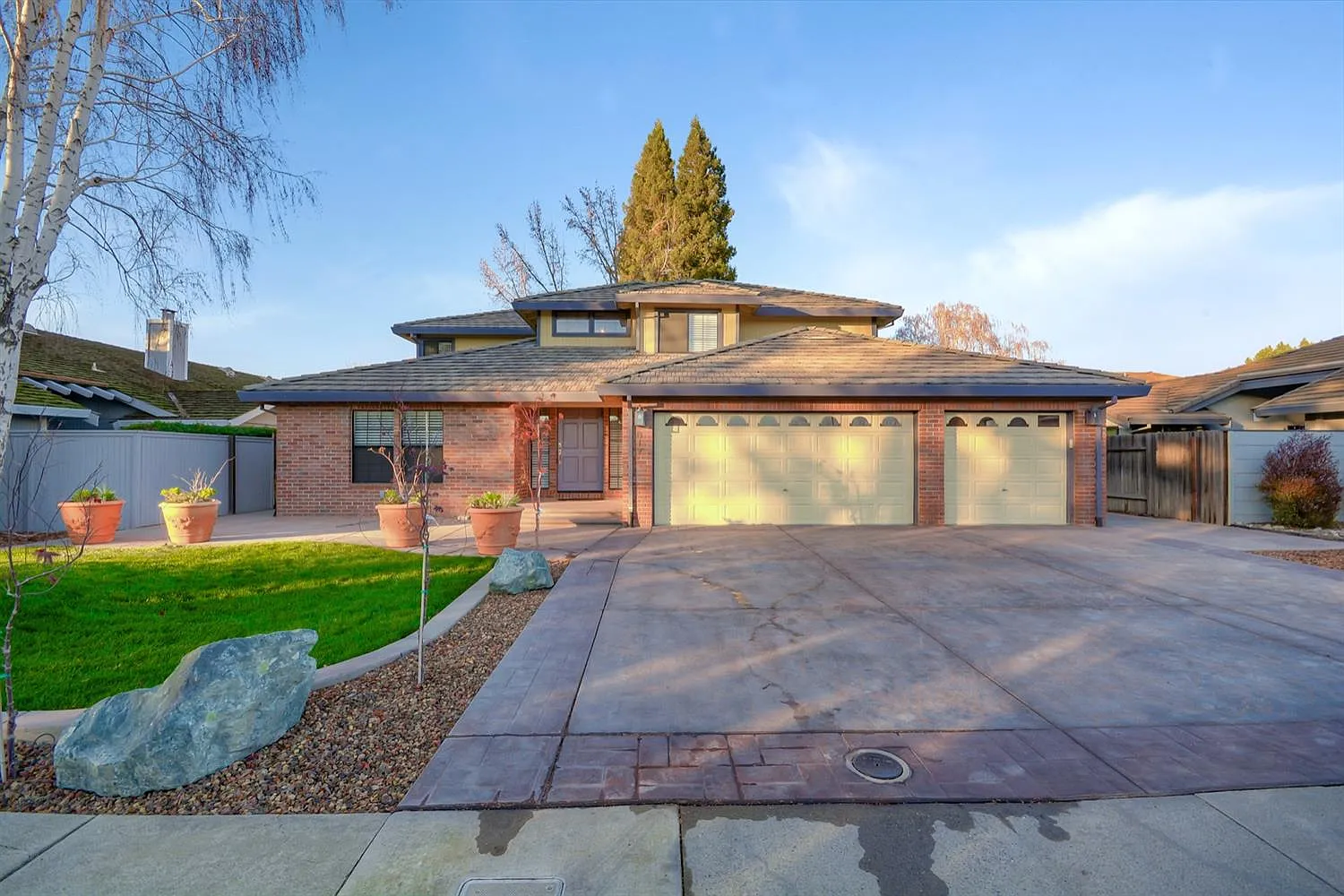617 Castle River Way photo 1