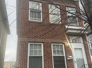 118 Spring St, Trenton, NJ 08618