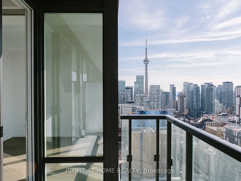 488 University Ave #2711 — Photo 12