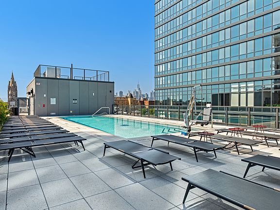 3rd image of 500 Degraw St #2009