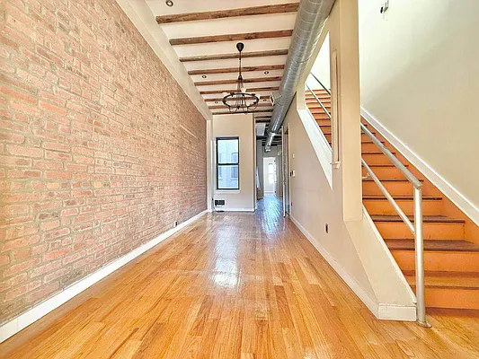 Rented by Doorway NYC, LLC | media 1