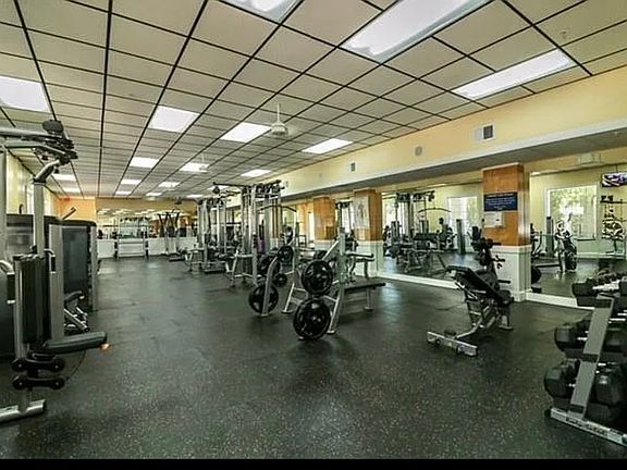 4th image of 3226 Greenwich Village Blvd APT 202
