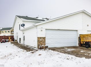 1548 34th Ave S, Moorhead, MN 56560