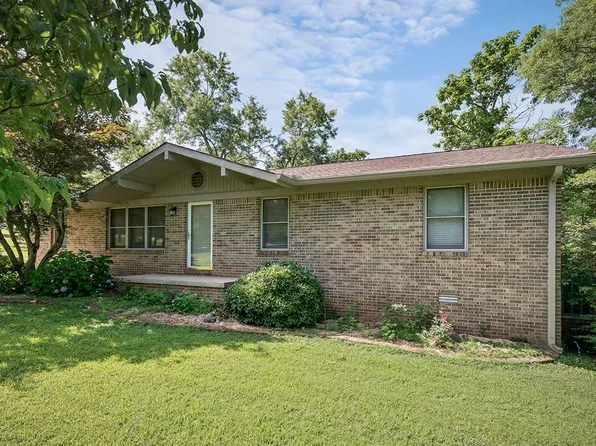 207 Sugar Hill Dr, Sparta, TN 38583