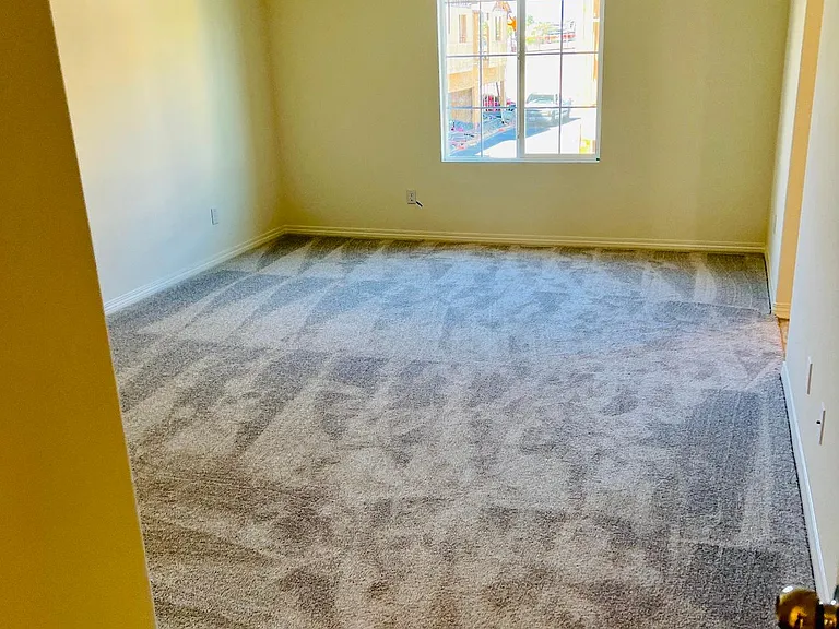 24119 Tuscany Ave — Photo 8