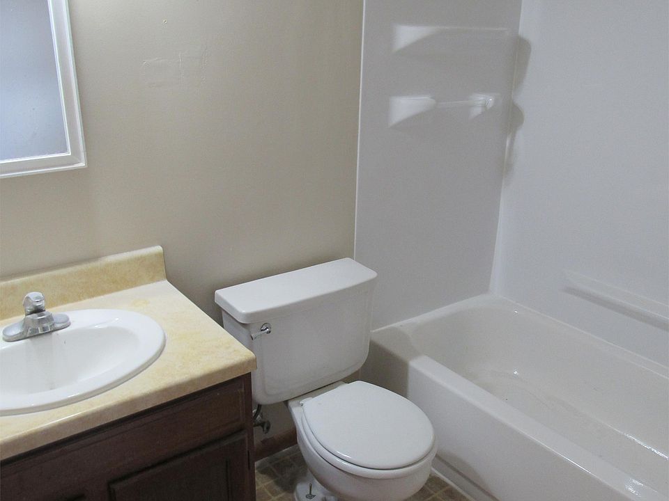 100 W 6th St APT 2, Solomon, KS 67480 Zillow