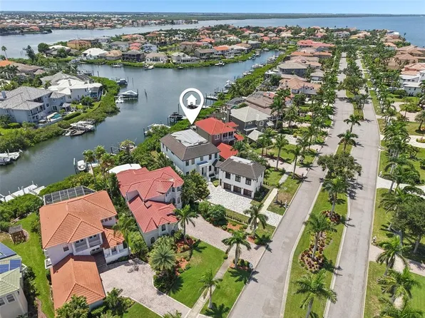 6305 Marbella Blvd, Apollo Beach, FL 33572