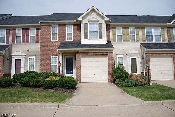1st image of 105 Limestone Ct