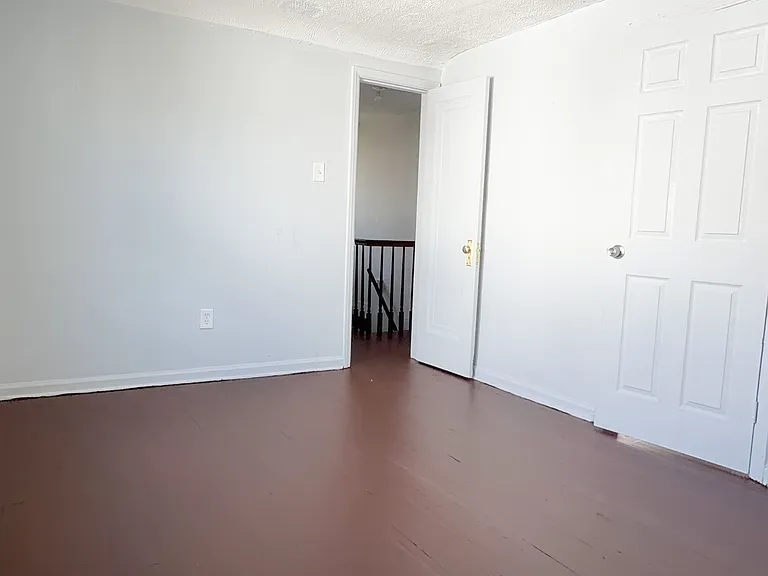 14600 Strathmoor St — Photo 12
