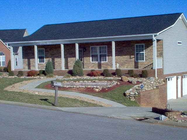 1st image of 1162 McIntosh Ln