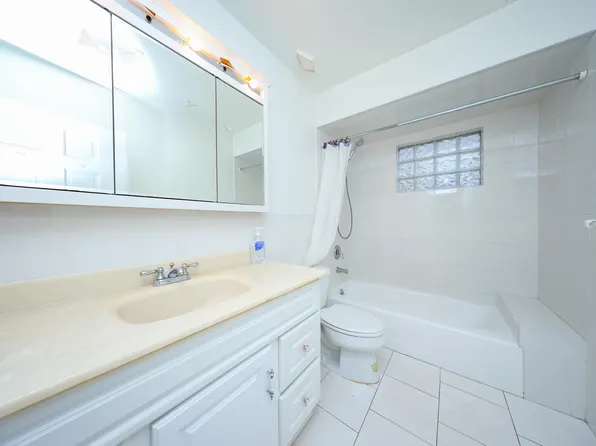 75-59 195th Street image 8 of 16