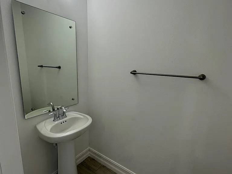 7502 Rockefeller Dr — Photo 11