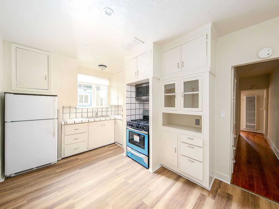 1st image of 80 N 7th St #0