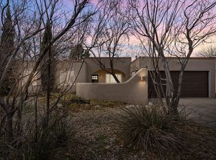 6801 Cherry Blossom Ln NE, Albuquerque, NM 87111