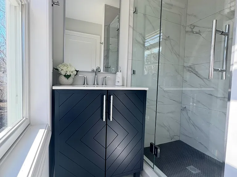 64 Kings Hwy N #1 — Photo 5